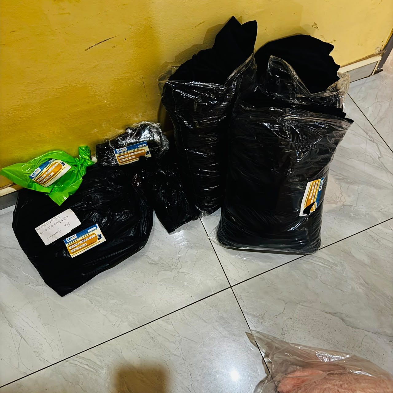 Grouped customer parcels
